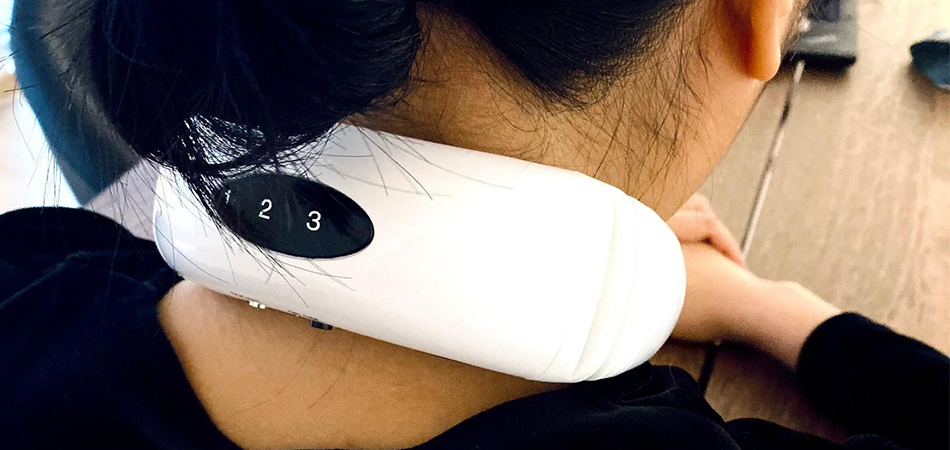 NeckMassager Review 2022: Ultimate Solution to Chronic Neck Pain